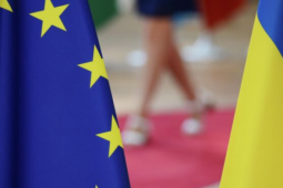 Sau khi phê duyệt khoản vay 90 tỷ USD mà Ukraine mong đợi, EU ra điều kiện khó khăn cho Kiev