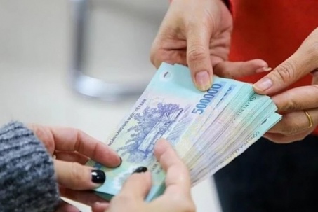 Lãi suất BIDV, Agribank mới nhất: Cùng gửi 500 triệu đồng nhận bao nhiêu tiền?