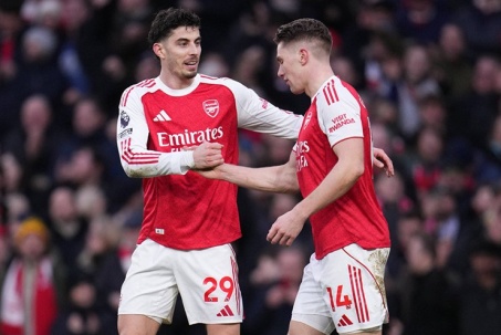 Arsenal đại chiến Atletico: Gyokeres lạc nhịp, giải pháp nào cho Arteta?