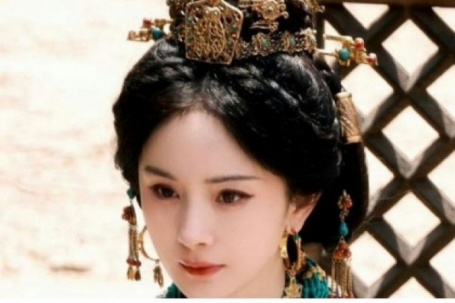 Diện mạo mới tuyệt đẹp của Dương Mịch trong phim “Giang sơn Đại Thông” gây “sốt”