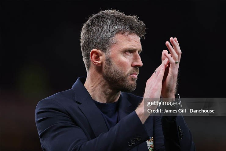 Carrick cần vượt qua thử thách mang tên Liverpool