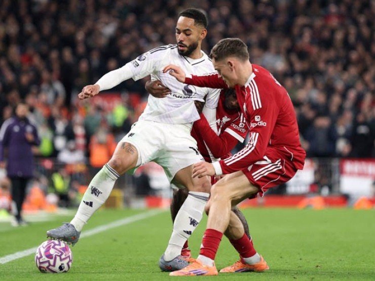 MU đá “chung kết“ top 3 với Liverpool: Thắng hay thua, Carrick đã có được tất cả?