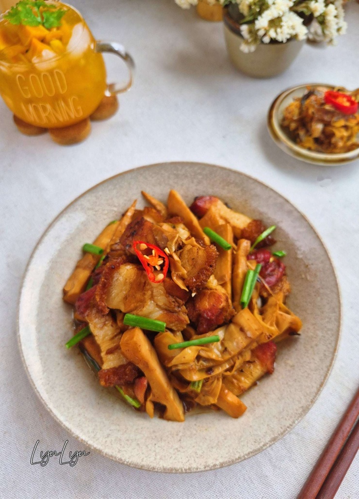 Loại rau toàn xơ là xơ, hỗ trợ tiêu hoá, đừng xào hay nấu, đem kho với heo quay thành món ngon hao cơm - 2