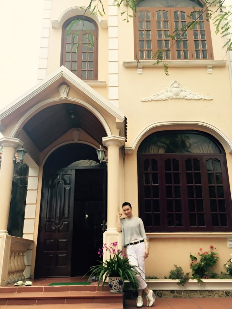 3 căn biệt thự từ Nam ra Bắc của Hồ Quỳnh Hương - 8