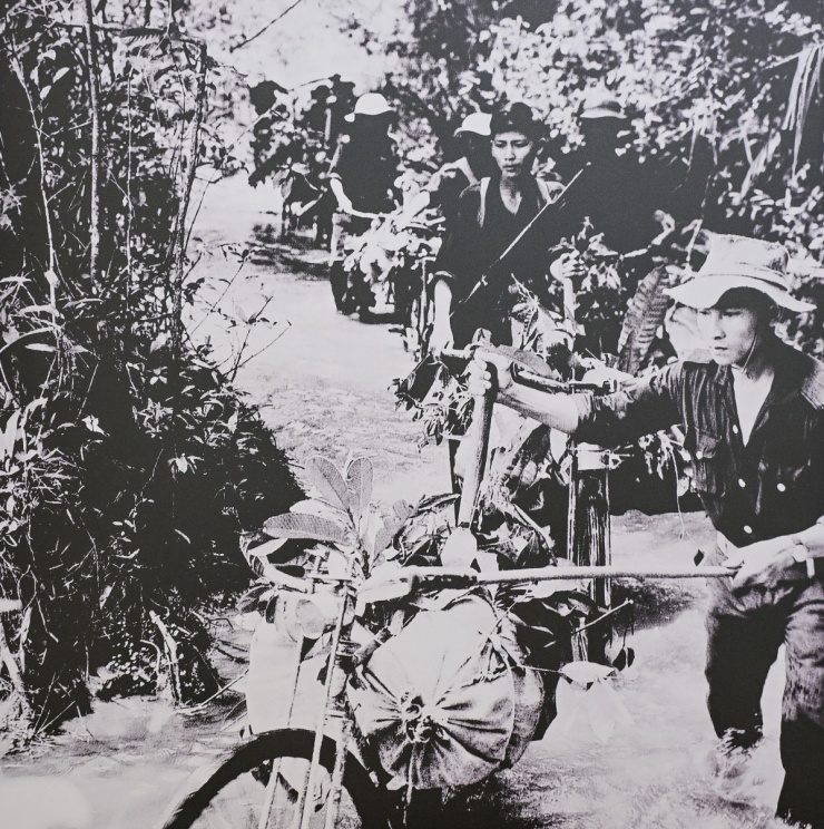 Ký ức lịch sử năm 1954-1975 qua ảnh tư liệu - 8