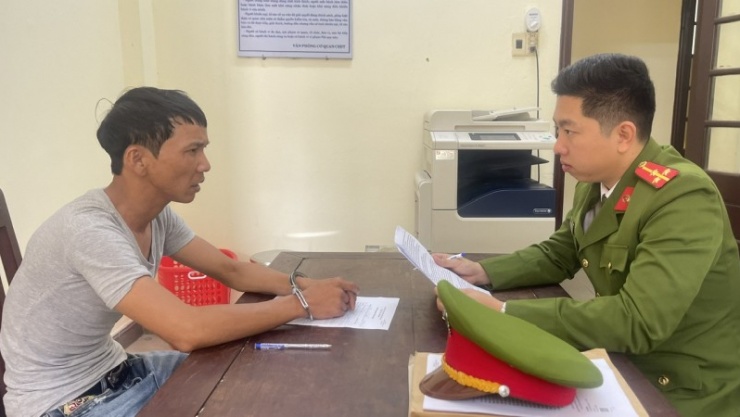 Đối tượng&nbsp;Phan Văn Thanh tại cơ quan Công an.