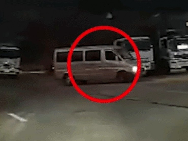 Cảnh sát nổ súng khống chế kẻ trộm đồ ở homestay