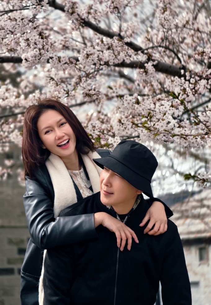 Ảnh sao 30/4: Chi Pu khoe vẻ gợi cảm khi đi nghỉ lễ - 7