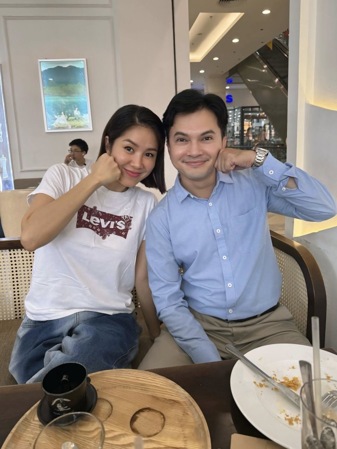 Ảnh sao 30/4: Chi Pu khoe vẻ gợi cảm khi đi nghỉ lễ - 6