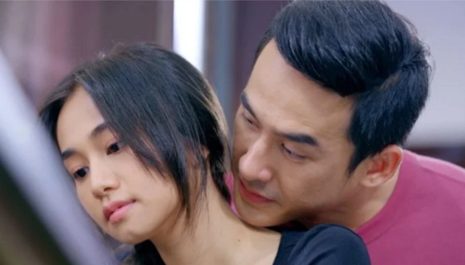 Lương Thế Thành và bạn diễn Ngân Hòa trong phim. Ảnh: Nhà sản xuất phim cung cấp