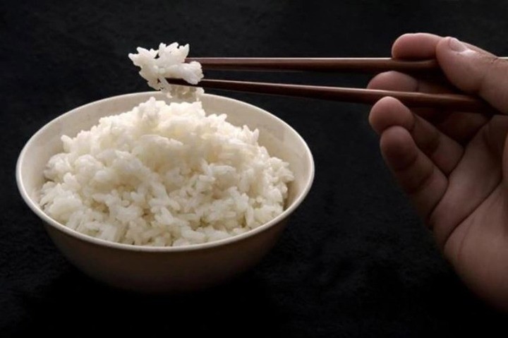 Ăn cơm nguội có thực sự giúp giảm đường huyết như lời đồn (Ảnh minh họa)
