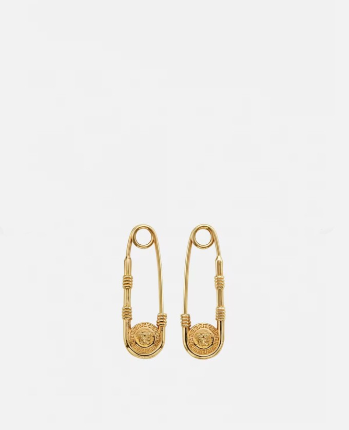 Huyền Baby diện set đồ hơn 190 triệu đồng đi nghỉ lễ - 4