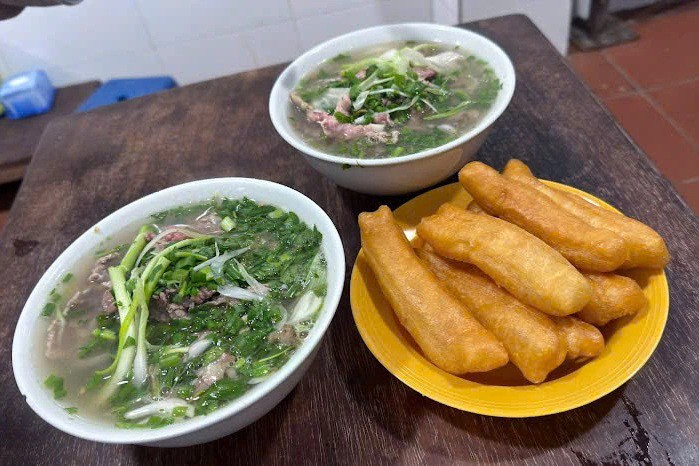 Loạt món ngon “ăn là nhớ” khi tới Hà Nội dịp lễ 30/4 – 1/5: Từ tinh hoa phố cổ đến ẩm thực đường phố khiến du khách mê mẩn - 1
