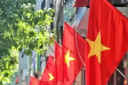 Đi làm dịp 30/4-1/5 có thể được nhận lương gấp 5 lần