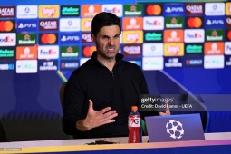 Arteta phẫn nộ vì Arsenal bị tước phạt đền: "Tôi rất thất vọng với trọng tài"
