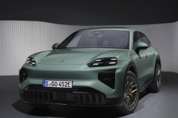 Lộ giá bán hơn 4,7 tỷ đồng cho mẫu xe Porsche Cayenne thuần điện tại Việt Nam