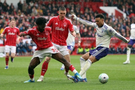 Trực tiếp bóng đá Nottingham Forest - Aston Villa: "Đại chiến" nước Anh tại châu Âu (Europa League)