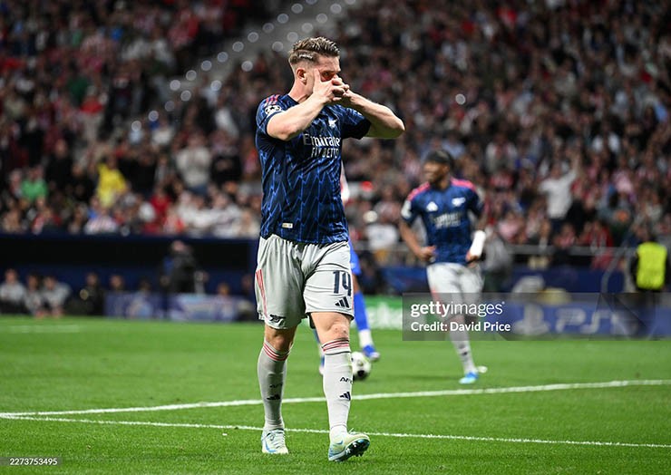 Gyokeres ghi bàn cho Arsenal