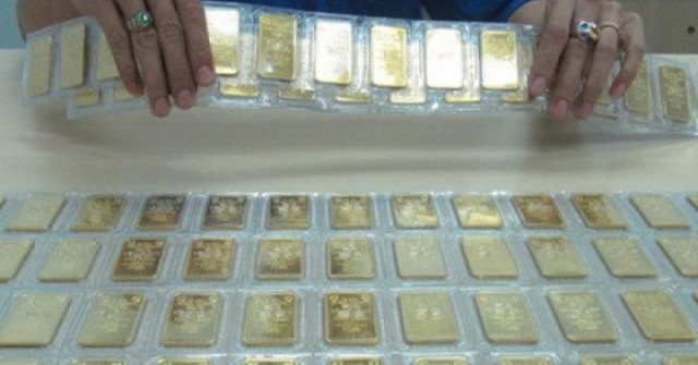 Giá vàng miếng SJC và vàng nhẫn xuống thấp nhất trong vòng 3 tháng