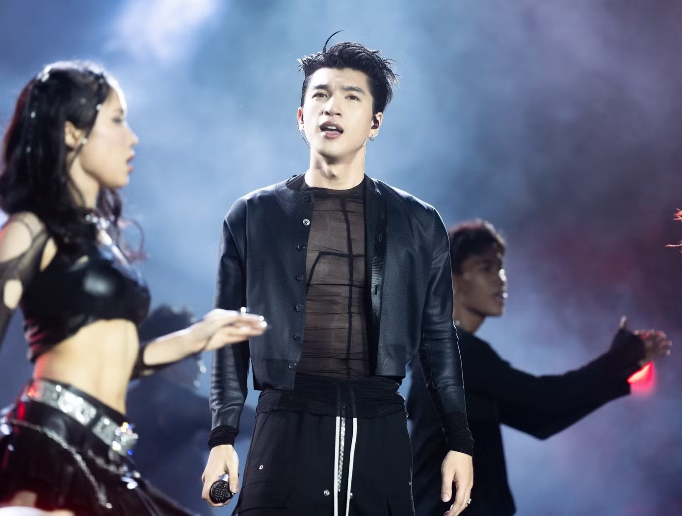 Nhạc của Hieuthuhai vẫn đậm tính catchy và chưa đột phá.