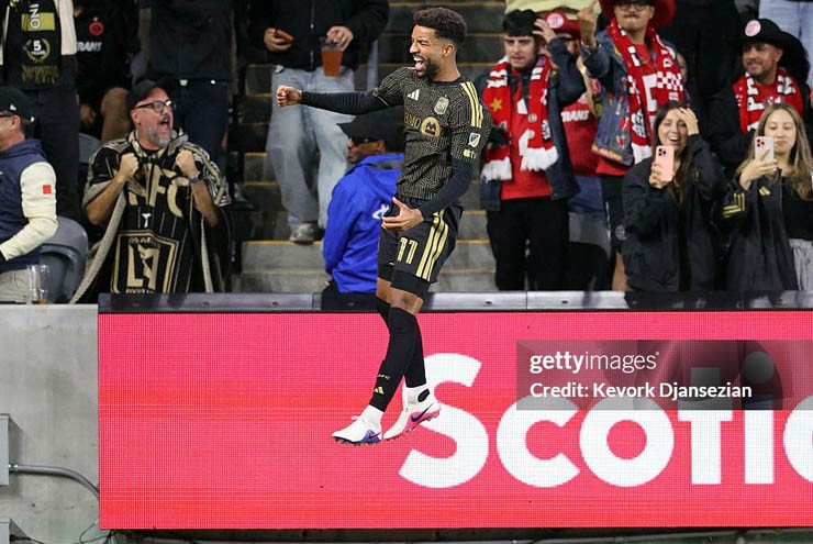 Niềm vui của đội chủ nhà