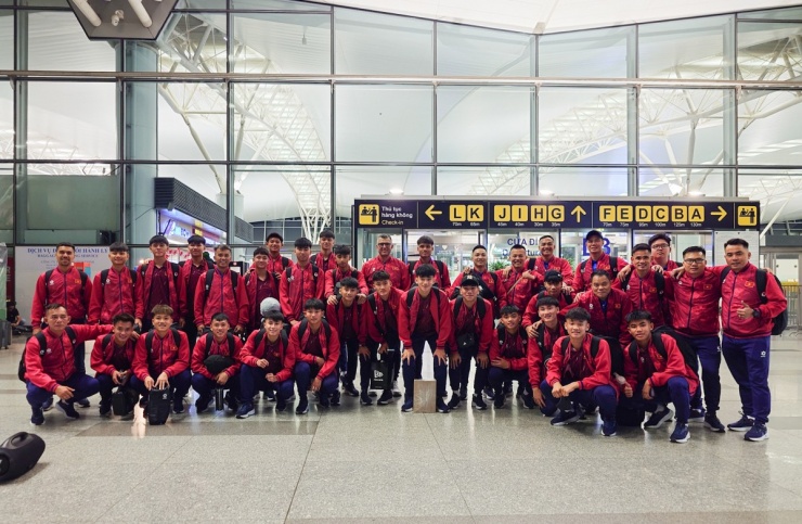 U17 Việt Nam khởi hành sang Saudi Arabia. (Ảnh: VFF)