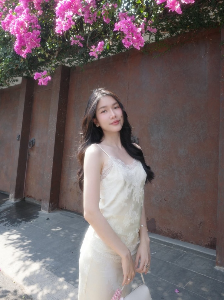 Gu thời trang đón hè của sao Việt - 8