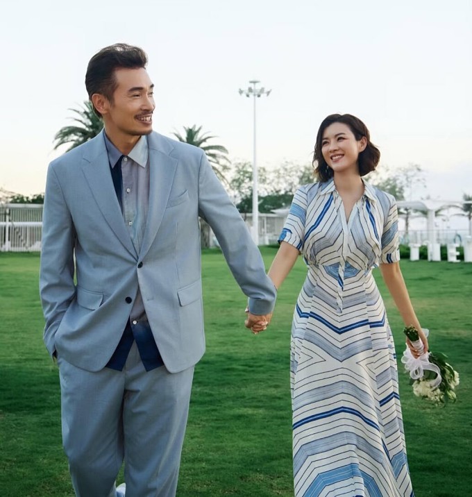 Trần Hào và vợ, Trần Nhân Mỹ. Ảnh: Weibo