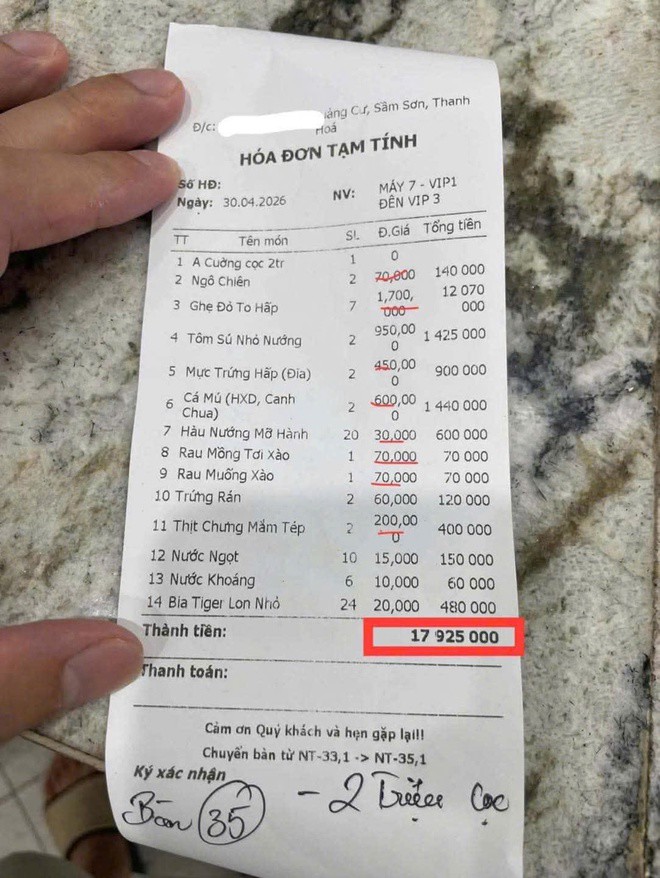 Hóa đơn chia sẻ bữa ăn gần 18 triệu đồng, trong đó có món ghẻ đỏ 1,7 triệu đồng/kg gây xôn xao mạng xã hội được cho ở Sầm Sơn