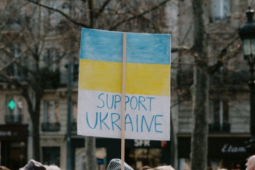 Bất ngờ người Ukraine ngày càng ủng hộ rút quân khỏi Donbass để chấm dứt chiến tranh