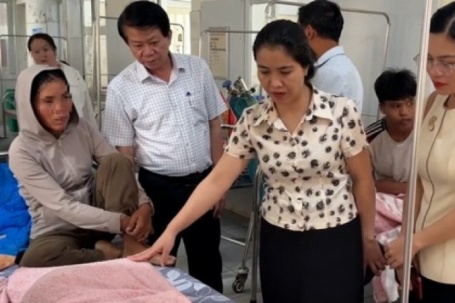 Thông tin mới vụ nghi ngộ độc sau khi ăn bánh mì khiến hàng chục người...