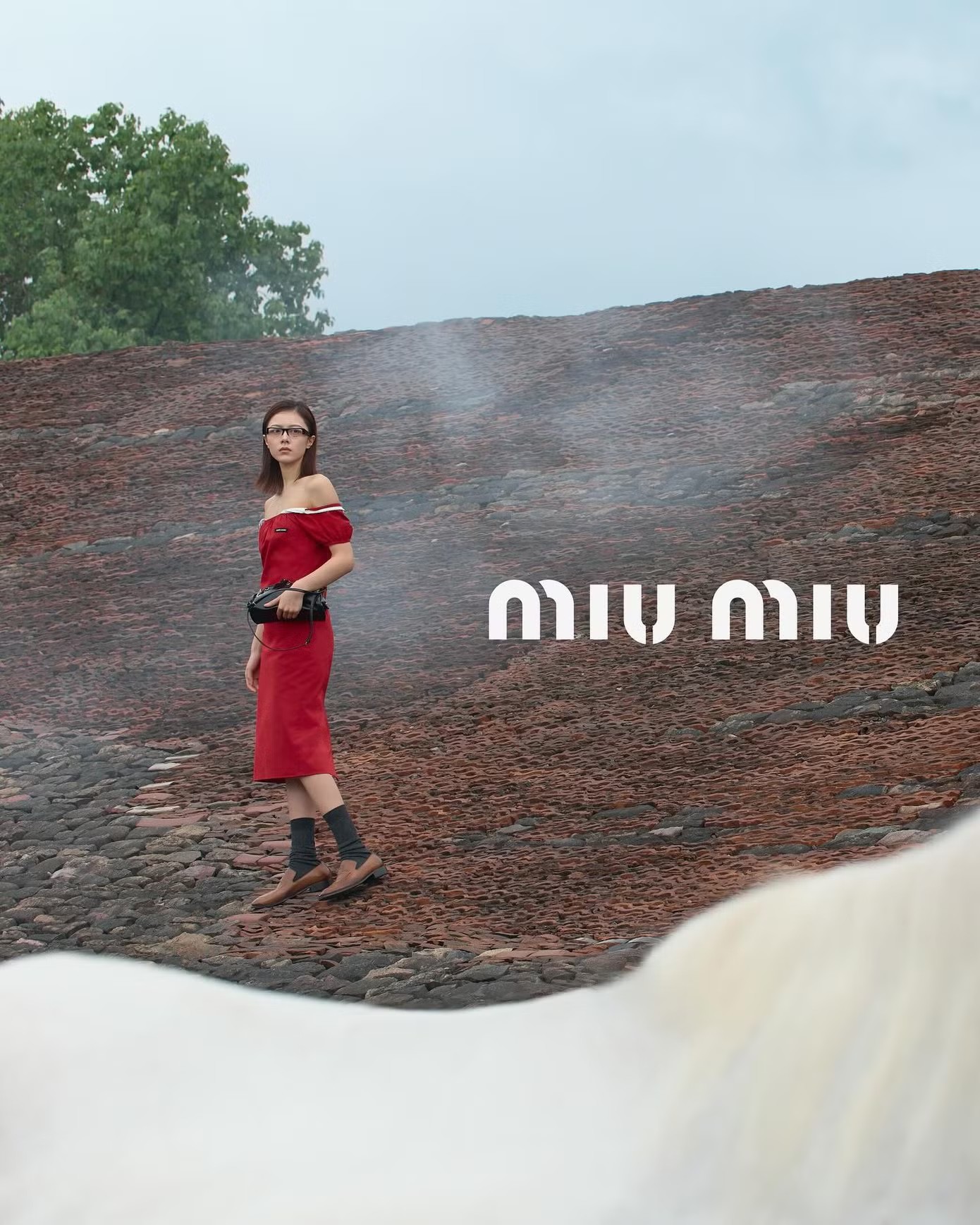 Cnet xôn xao vụ loạt mỹ nhân Hoa ngữ bị Miu Miu "hãm hại", thực hư ra sao? - 10