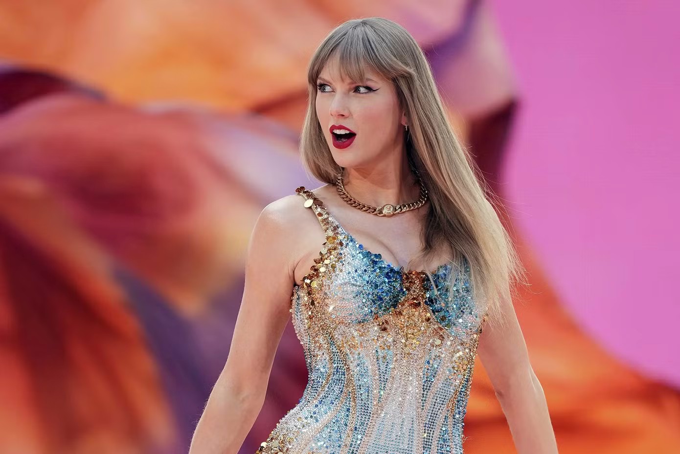 Nước cờ cao tay của Taylor Swift - 4