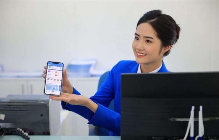 Kiểm tra thông tin thuê bao hiện nay khá đơn giản và nhanh chóng. Ảnh VNPT
