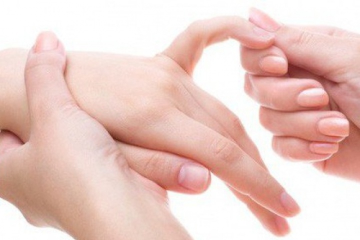Cách chống lão hóa cho bàn tay ở phụ nữ sau tuổi 30