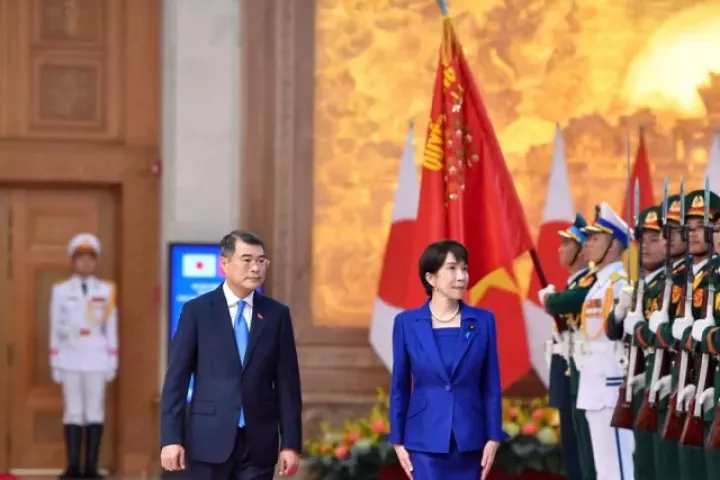 Thủ tướng Lê Minh Hưng chủ trì lễ đón chính thức Thủ tướng Nhật Bản Takaichi Sanae
