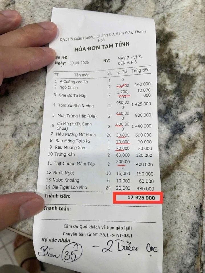 Tờ hoá đơn bữa ăn xuất hiện trên mạng xã hội làm dư luận xôn xao, thậm chí có nhiều bình luận tiêu cực, mang tính suy diễn, quy chụp, tạo dư luận trái chiều, ảnh hưởng tiêu cực đến hình ảnh du lịch Sầm Sơn. (Ảnh: Công an Thanh Hoá)
