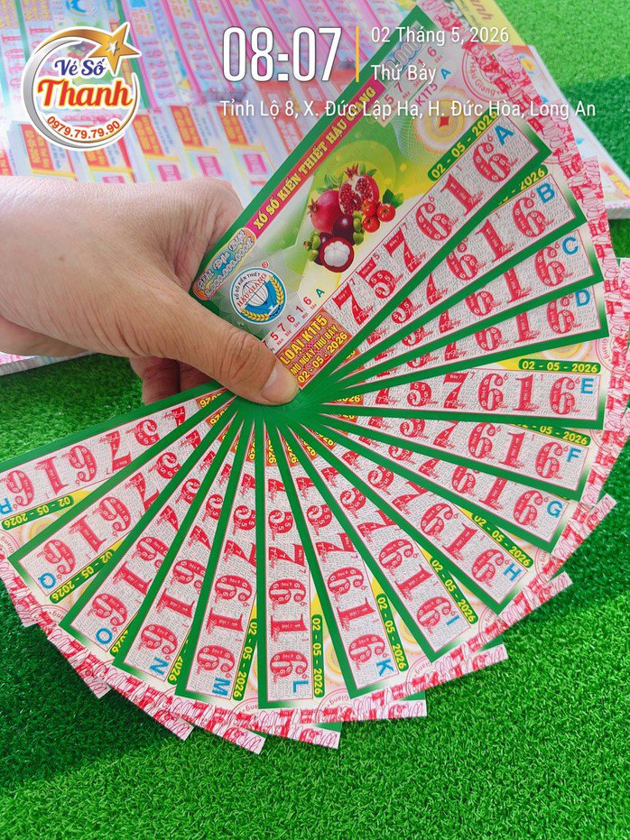 Trúng xổ số miền Nam dịp lễ 30-4 và 1-5, nhiều người nhận tiền lẫn đổi vàng - 4