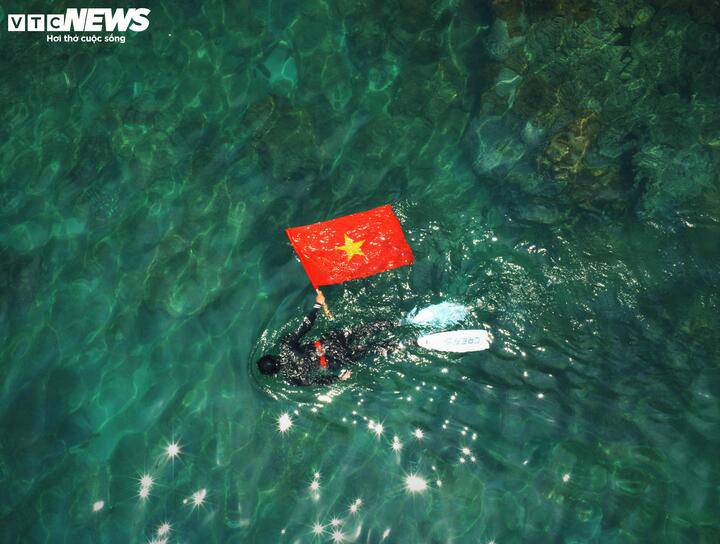 Hình ảnh đẹp giữa đại dương.