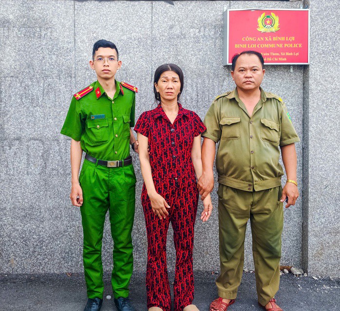 Đối tượng cướp giật tài sản tại cơ quan công an xã Bình Lợi