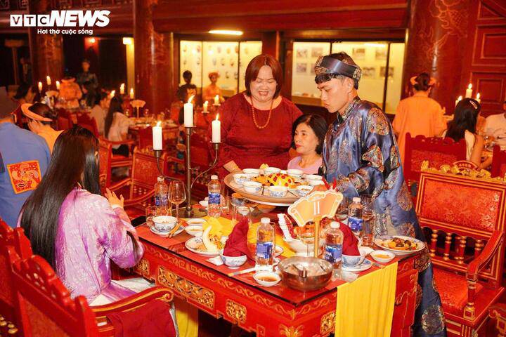 Theo lãnh đạo Trung tâm Bảo tồn di tích Cố đô Huế, "Dạ yến Hoàng cung” sẽ là hành trình đưa du khách ngược dòng thời gian, trở về với nét vàng son triều Nguyễn. 