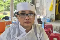 Tang lễ tận cùng nỗi đau của hai thiếu niên tử vong trong xe cháy ở Đà Nẵng
