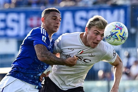 Kết quả bóng đá Como - Napoli: McTominay mừng hụt, chủ nhà tiếc nuối (Serie A)