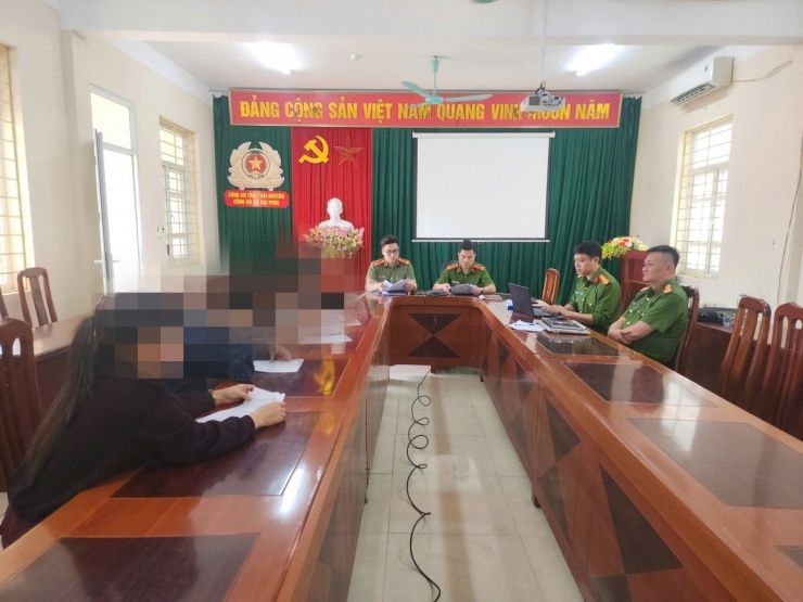 Công an xã Đại Phúc, Thái Nguyên&nbsp;xử phạt các công dân về về hành vi gây mất trật tự tại Khu di tích lịch sử quốc gia 27/7