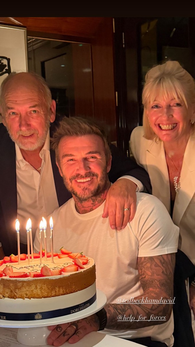Bố ruột và mẹ kế của David Beckham mừng sinh nhật anh. Ảnh: Instagram