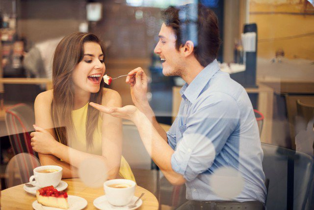 Không ít người cho rằng Song Ngư đang cố tình tỏ ra yếu đuối, đáng thương để thu hút đàn ông, thậm chí bị gán mác "bánh bèo" hay "thảo mai". Ảnh minh họa