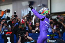 Đua xe F1, Miami GP: Antonelli ghi danh vị trí pole cho cuộc đua chính