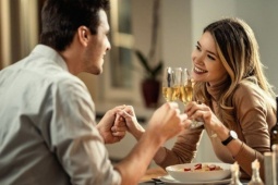 4 cung hoàng đạo nữ được nhiều đàn ông theo đuổi nên dễ dính thị phi từ hội chị em