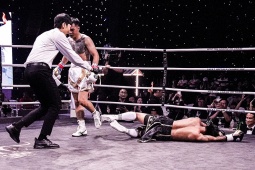 Võ sĩ Việt Nam hạ knock-out cao thủ Thái Lan tại sự kiện boxing danh giá