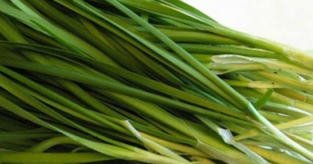 Vì sao lá hẹ được xem là tốt cho nam giới?